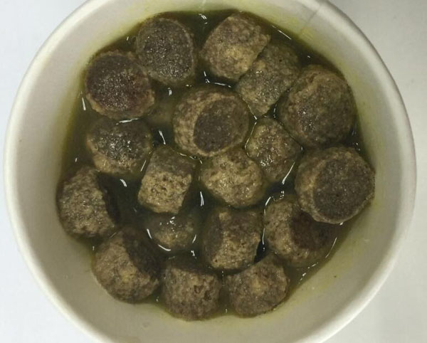 泡狗糧用冷水還是熱水