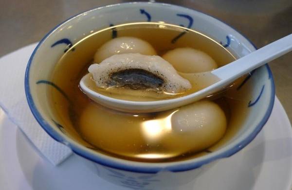 狗狗可以吃芝麻湯圓嗎