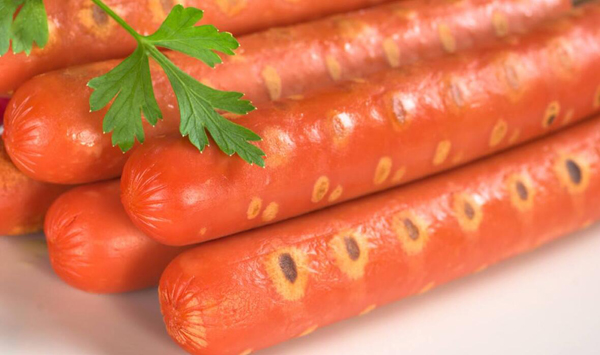 狗狗吃了火腿腸塑料皮