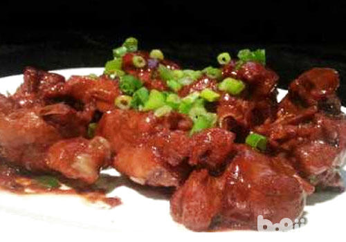 【美食攻略】自制貓咪鴨腿牛肉飯